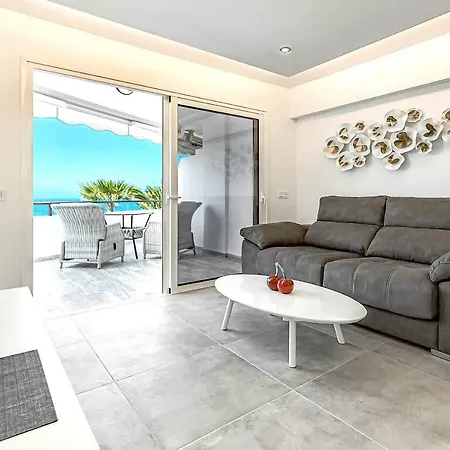 Villamar Tenerife Seaside Studio דירה